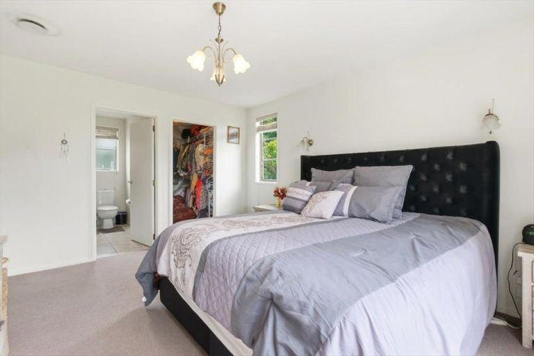 Photo of property in 48 Norm Freeman Drive, Te Puke, 3119