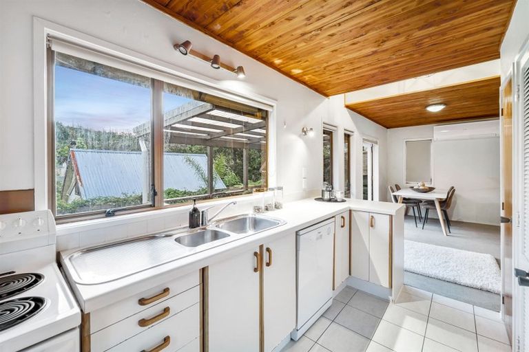 Photo of property in 1/143 Balmain Road, Birkenhead, Auckland, 0626