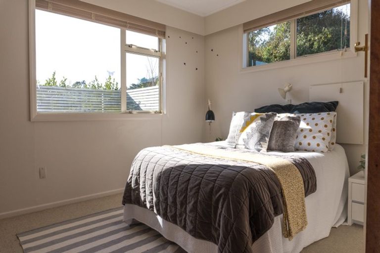 Photo of property in 3a Morgan Place, Tawa, Wellington, 5028