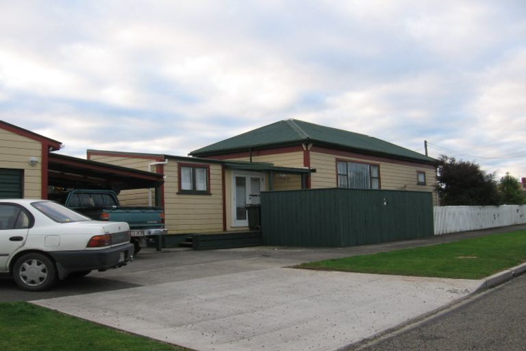 Photo of property in 14 Leeds Street, Milson, Palmerston North, 4414