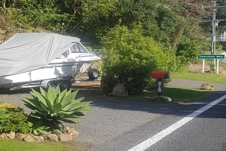 Photo of property in 394 Thames Coast Road, Thornton Bay, Thames, 3575