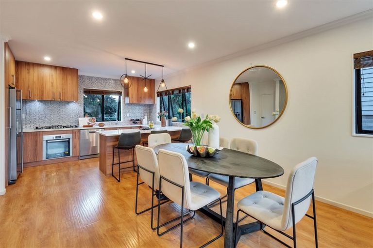 Photo of property in 128 Nile Road, Milford, Auckland, 0620