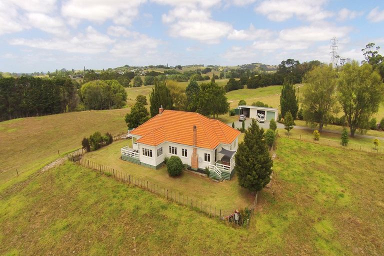 Photo of property in 15 Pukenui Road, Kaiwaka, 0573
