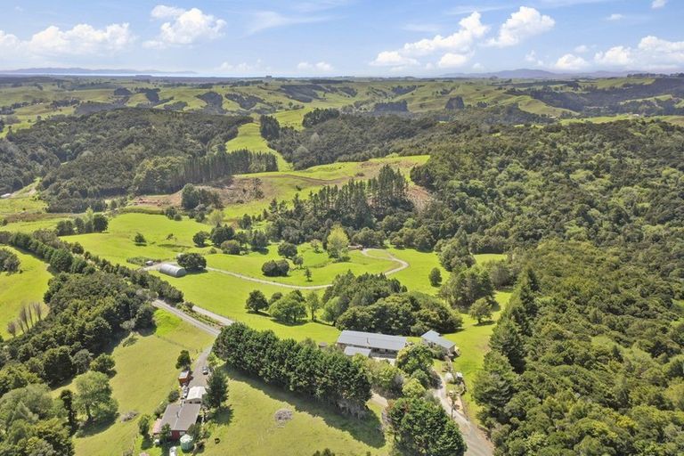 Photo of property in 32 Dykin Road, Kaingaroa, Kaitaia, 0482