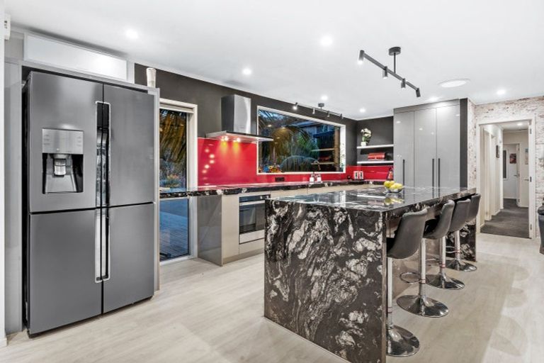 Photo of property in 189 Point View Drive, East Tamaki Heights, Auckland, 2016