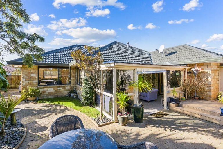 Photo of property in 22 Beach Haven Place, Paraparaumu Beach, Paraparaumu, 5032