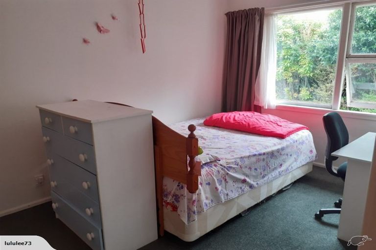 Photo of property in 2/4 Kiltie Street, Upper Riccarton, Christchurch, 8041