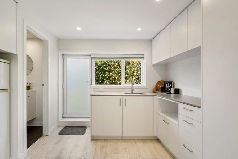 Photo of property in 2/7 Walter Street, Hauraki, Auckland, 0622