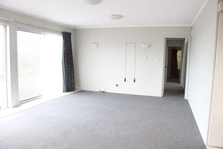 Photo of property in 2 Sherie Place, Howick, Auckland, 2014