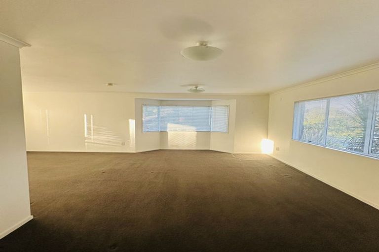 Photo of property in 12 Stanford Street, Albany, Auckland, 0632