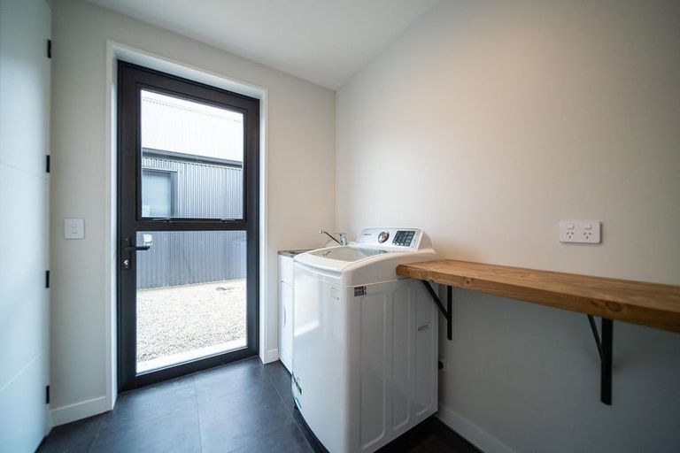 Photo of property in 8 Mulbury Way, Lower Shotover, Queenstown, 9304