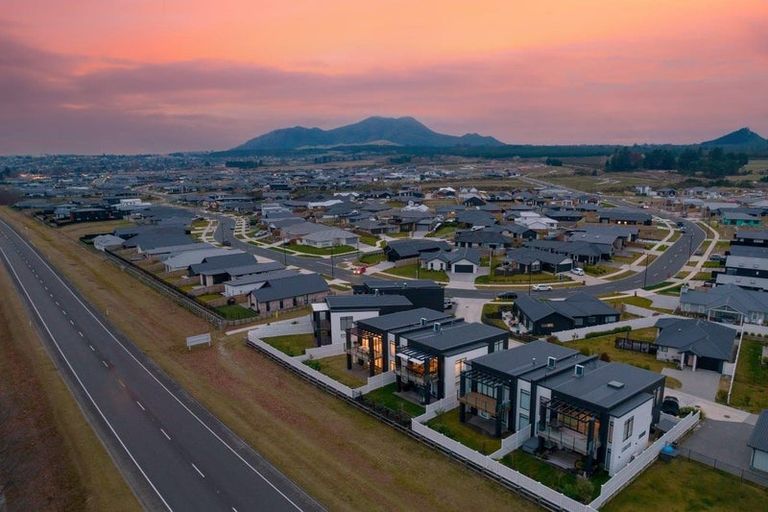 Photo of property in 108a Harakeke Drive, Wharewaka, Taupo, 3330