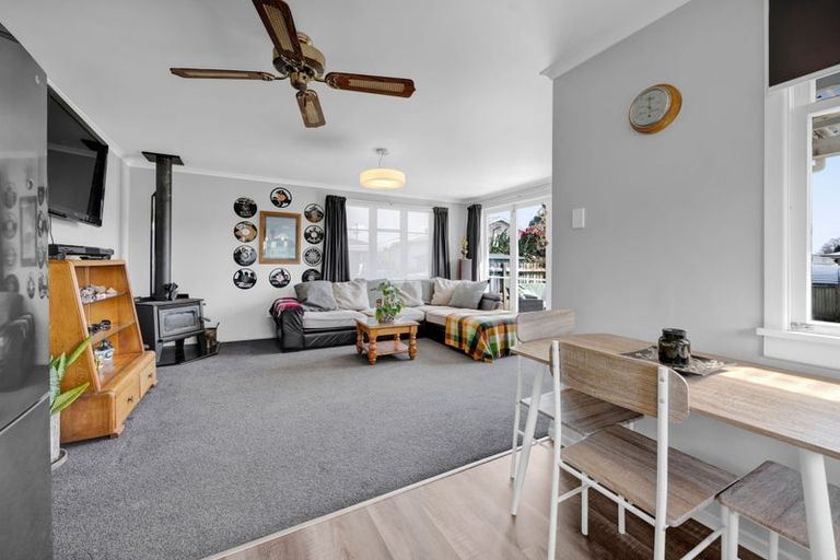 Photo of property in 78a Mclean Street, Waitara, 4320