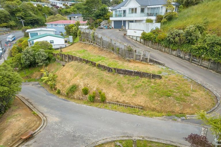 Photo of property in 101 Redwood Avenue, Tawa, Wellington, 5028