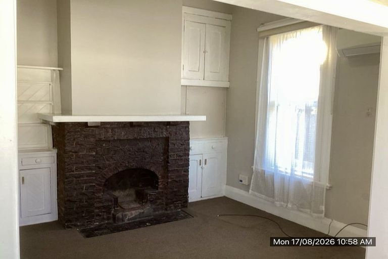 Photo of property in 3/12 Coopers Road, Dallington, Christchurch, 8061