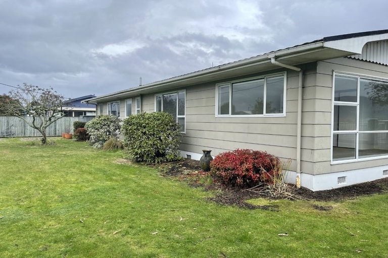 Photo of property in 1 College Street, Motueka, 7120