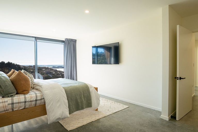 Photo of property in 3 John Monck Lane, Redcliffs, Christchurch, 8081