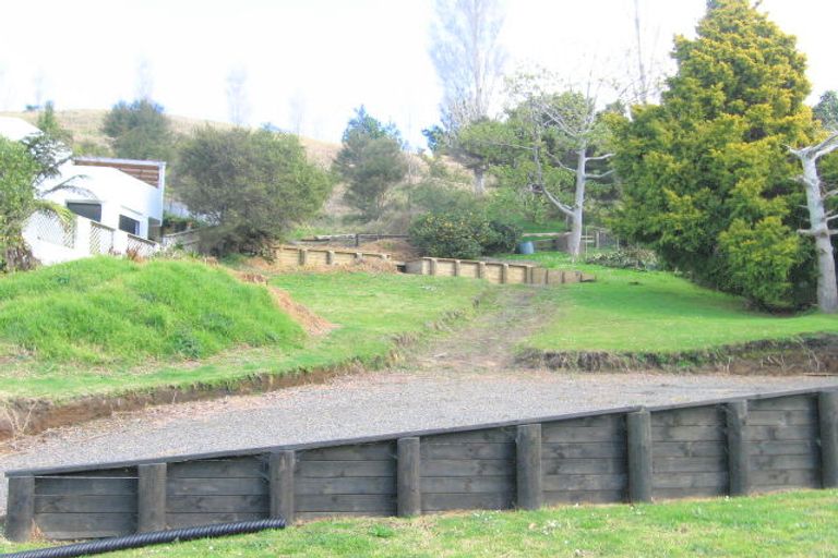 Photo of property in 133 Waireka Place, Whangamata, 3620