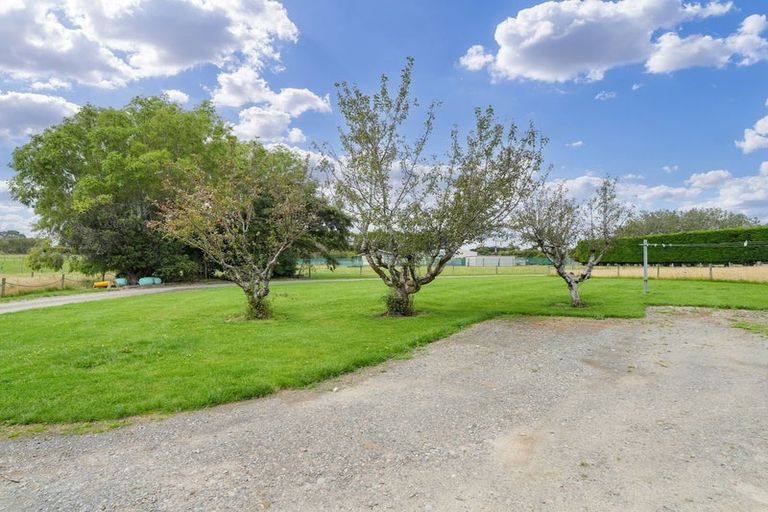 Photo of property in 73 Flora Road East, Makarewa, Invercargill, 9876