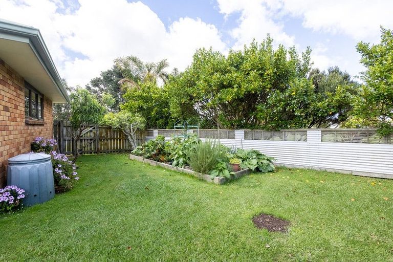 Photo of property in 2 Meadowpark Drive, Dargaville, 0310