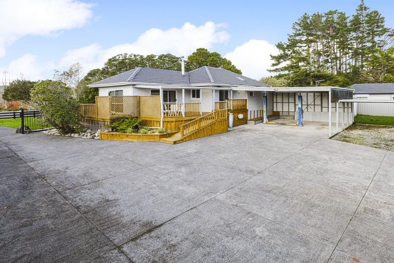 Photo of property in 877 Papakura-clevedon Road, Papakura, 2582