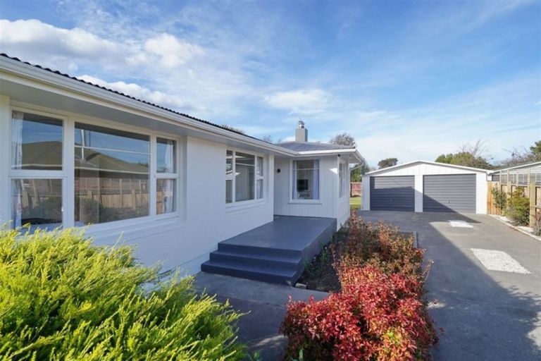 Photo of property in 8 Normandy Street, Bishopdale, Christchurch, 8053