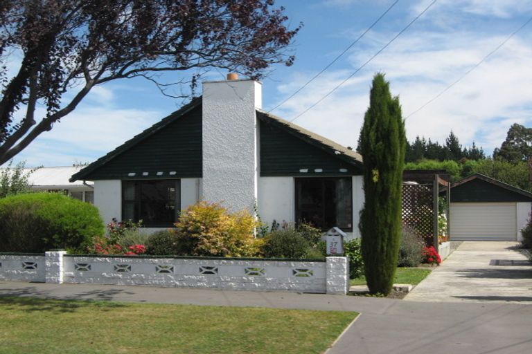 Photo of property in 37 Kaiwara Street, Hoon Hay, Christchurch, 8025