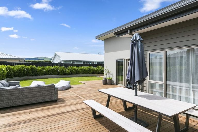 Photo of property in 18 Carrick Place, Mosgiel, 9024