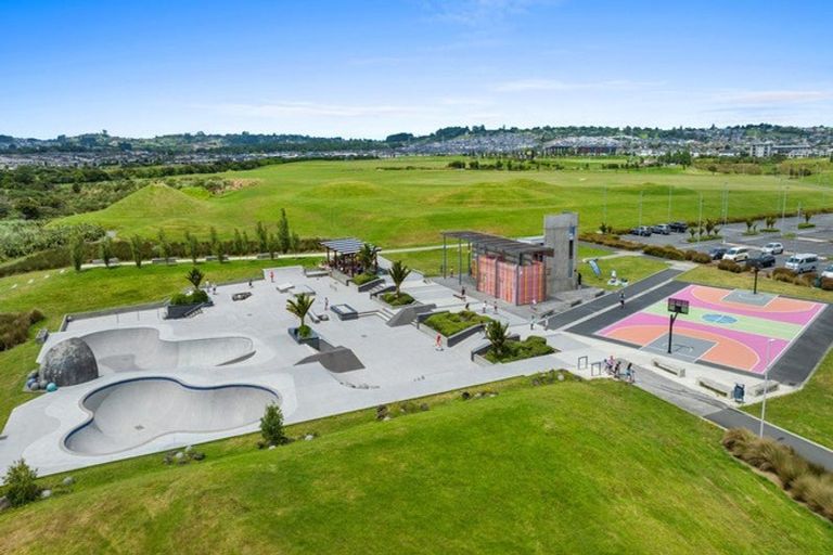 Photo of property in 78b Michael Jones Drive, Flat Bush, Auckland, 2019