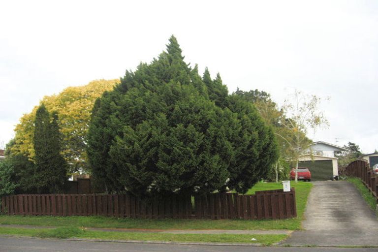 Photo of property in 5 Robert Allan Way, Pakuranga Heights, Auckland, 2010