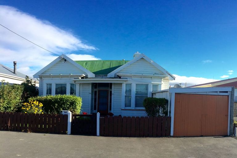 Photo of property in 16 Scott Street, Saint Kilda, Dunedin, 9012