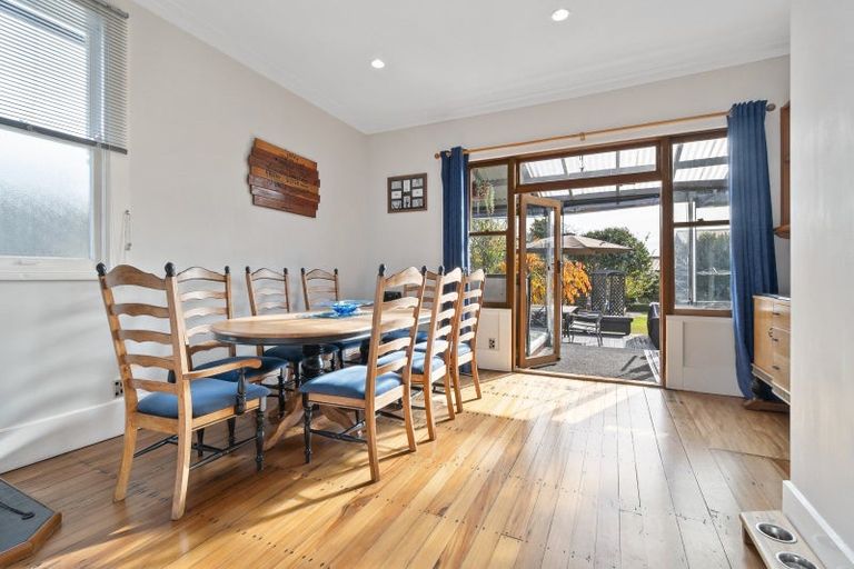 Photo of property in 287 College Street, West End, Palmerston North, 4410