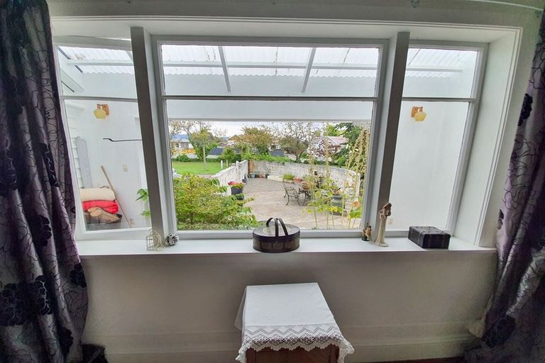 Photo of property in 16 Augustine Street, Waimate, 7924