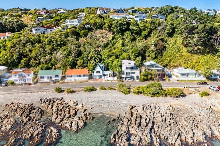 Photo of property in 31 Moana Road, Plimmerton, Porirua, 5026