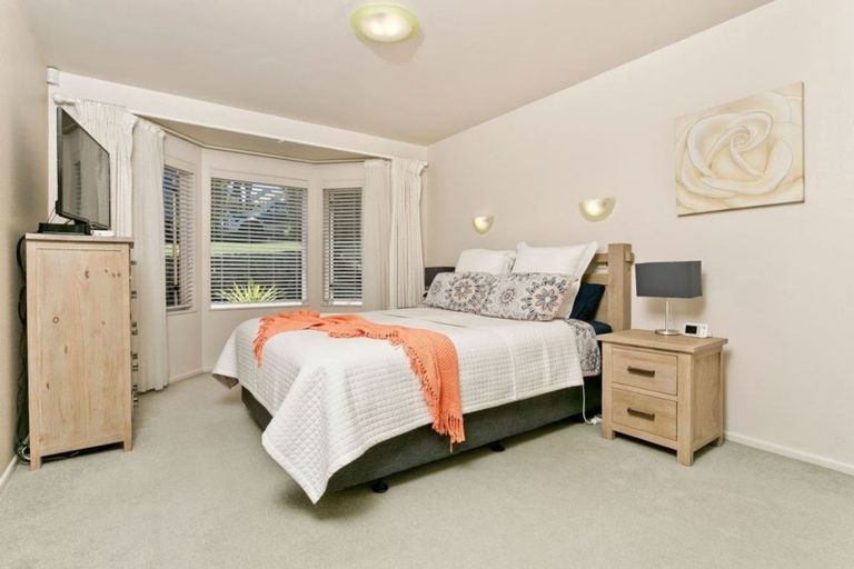 Photo of property in 2/48 Onepoto Road, Hauraki, Auckland, 0622