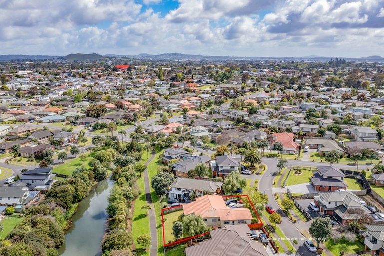 Photo of property in 5 Brunswick Rise, Mangere, Auckland, 2022