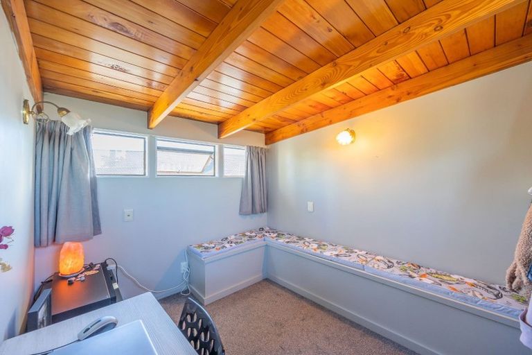 Photo of property in 258 Rangatira Road, Beach Haven, Auckland, 0626