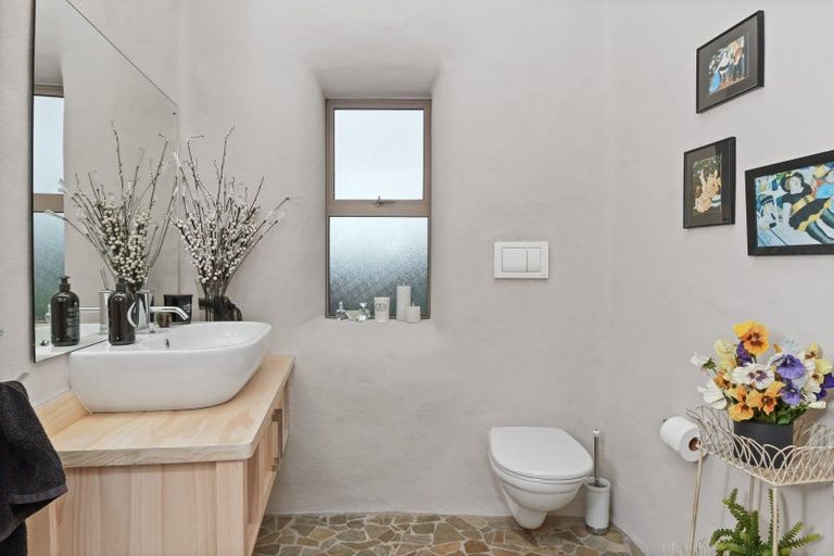 Photo of property in 30 Babina Avenue, Kumeu, 0810