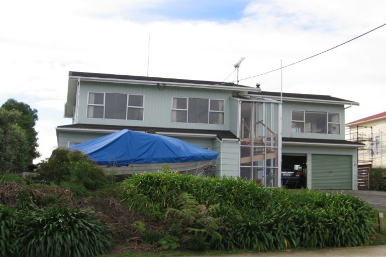 Photo of property in 25 Barrier View Road, Leigh, 0985