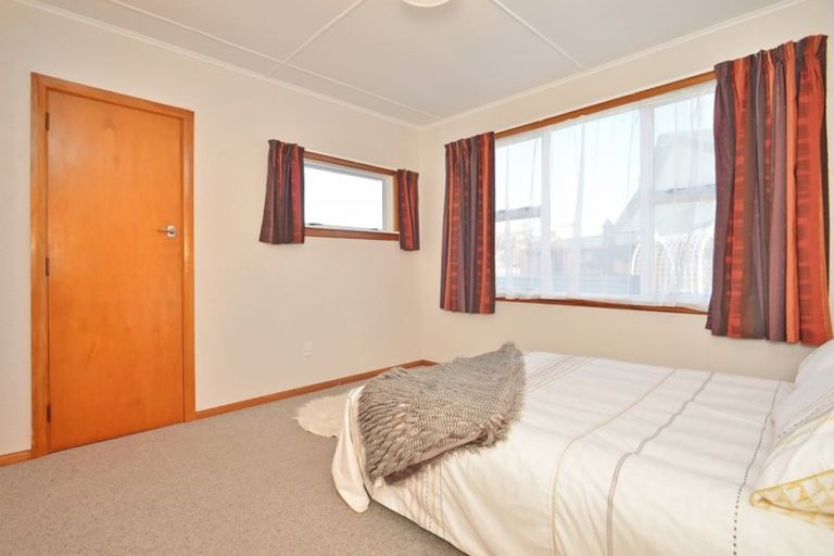 Photo of property in 234 High Street North, Carterton, 5713