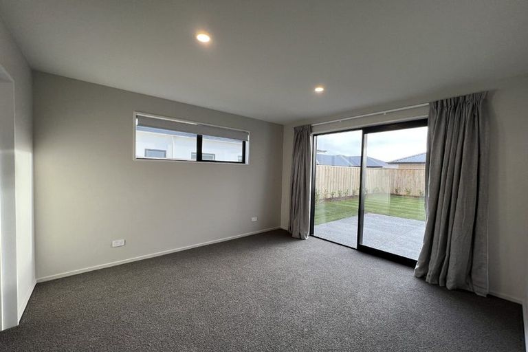 Photo of property in 25 Marcoola Drive, Rolleston, 7614