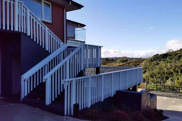 Photo of property in 159 Point View Drive, East Tamaki Heights, Auckland, 2016