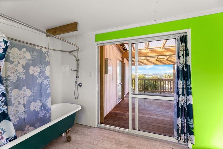 Photo of property in 54a Mclarin Road, Glenbrook, 2681