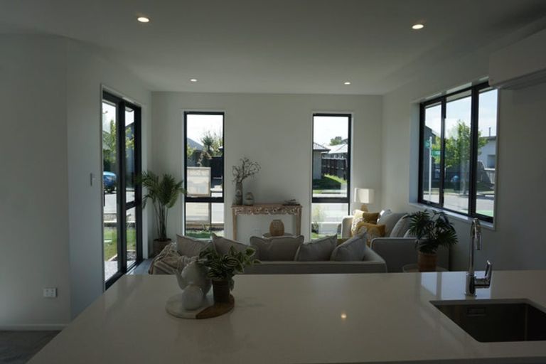 Photo of property in 2 Edlin Lane, Pegasus, 7612