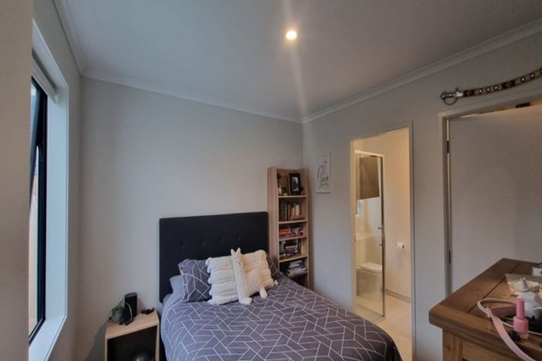 Photo of property in 4 Pense Place, Papamoa, 3118