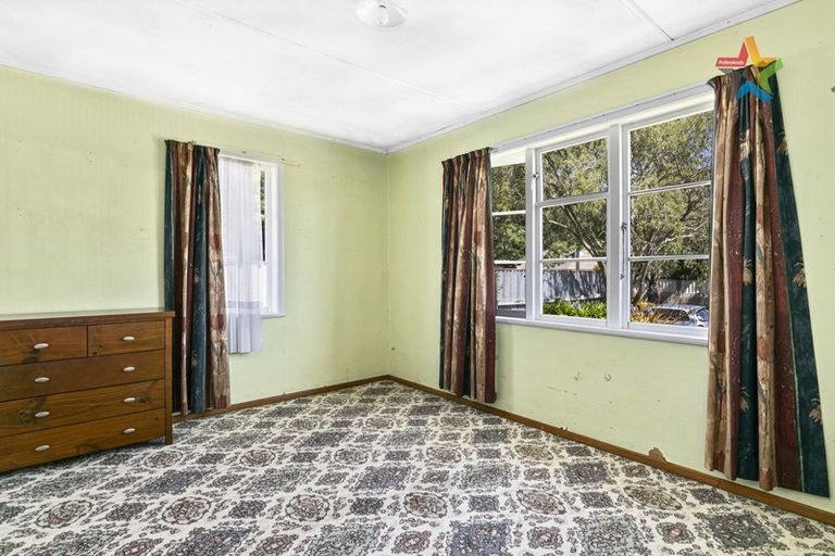 Photo of property in 109 Kowhai Street, Naenae, Lower Hutt, 5011