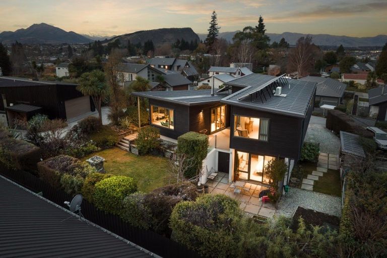 Photo of property in 187 Stone Street, Wanaka, 9305