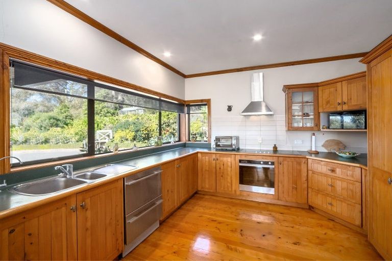 Photo of property in 252 Masterton Stronvar Road, Te Ore Ore, Masterton, 5890