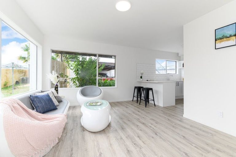 Photo of property in 5/126 Lynwood Road, New Lynn, Auckland, 0600