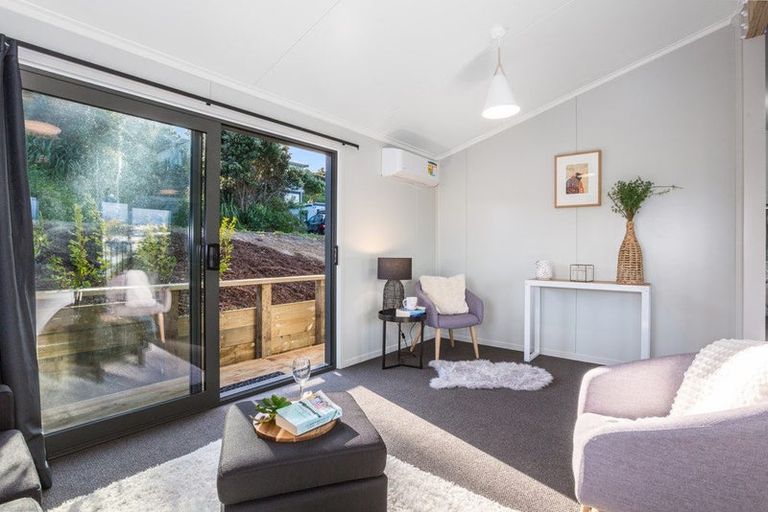 Photo of property in 48 Whanake Street, Titahi Bay, Porirua, 5022